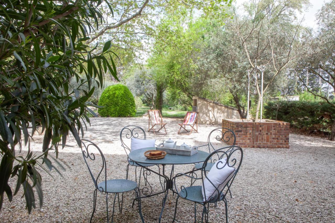 Domaine De Blanche Fleur Hotel Châteauneuf-de-Gadagne Kültér fotó