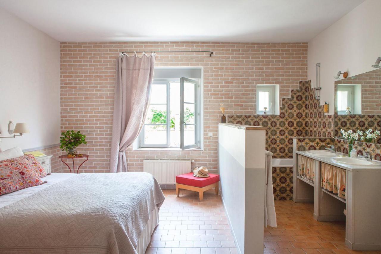 Domaine De Blanche Fleur Hotel Châteauneuf-de-Gadagne Kültér fotó